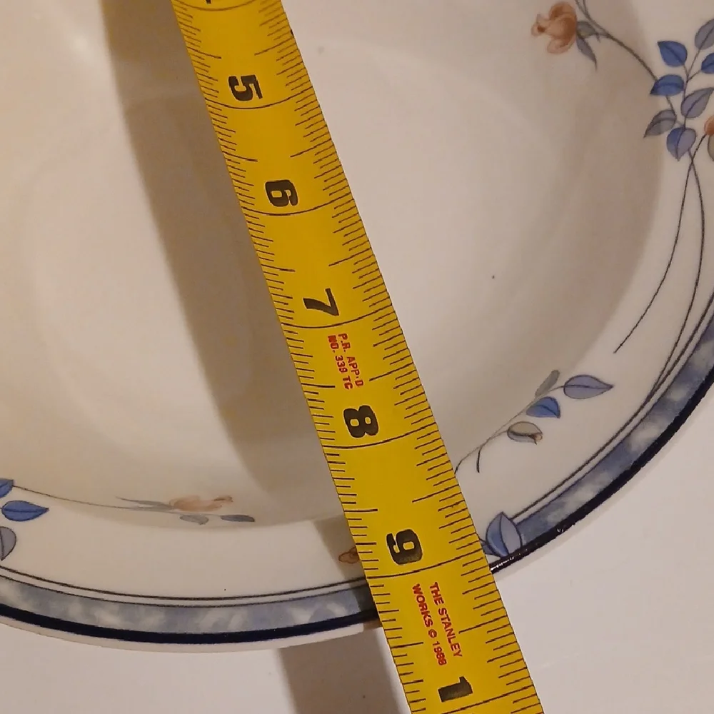 Noritake Keltcraft Ireland Blue and Cream Floral Bowl